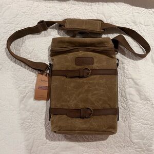 Insulated Sunflora Canvas Wine Carrier